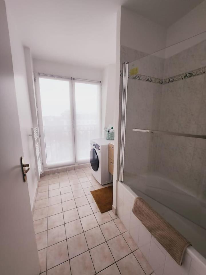Apartment En Val D'erurope Chessy (Seine-et-Marne)